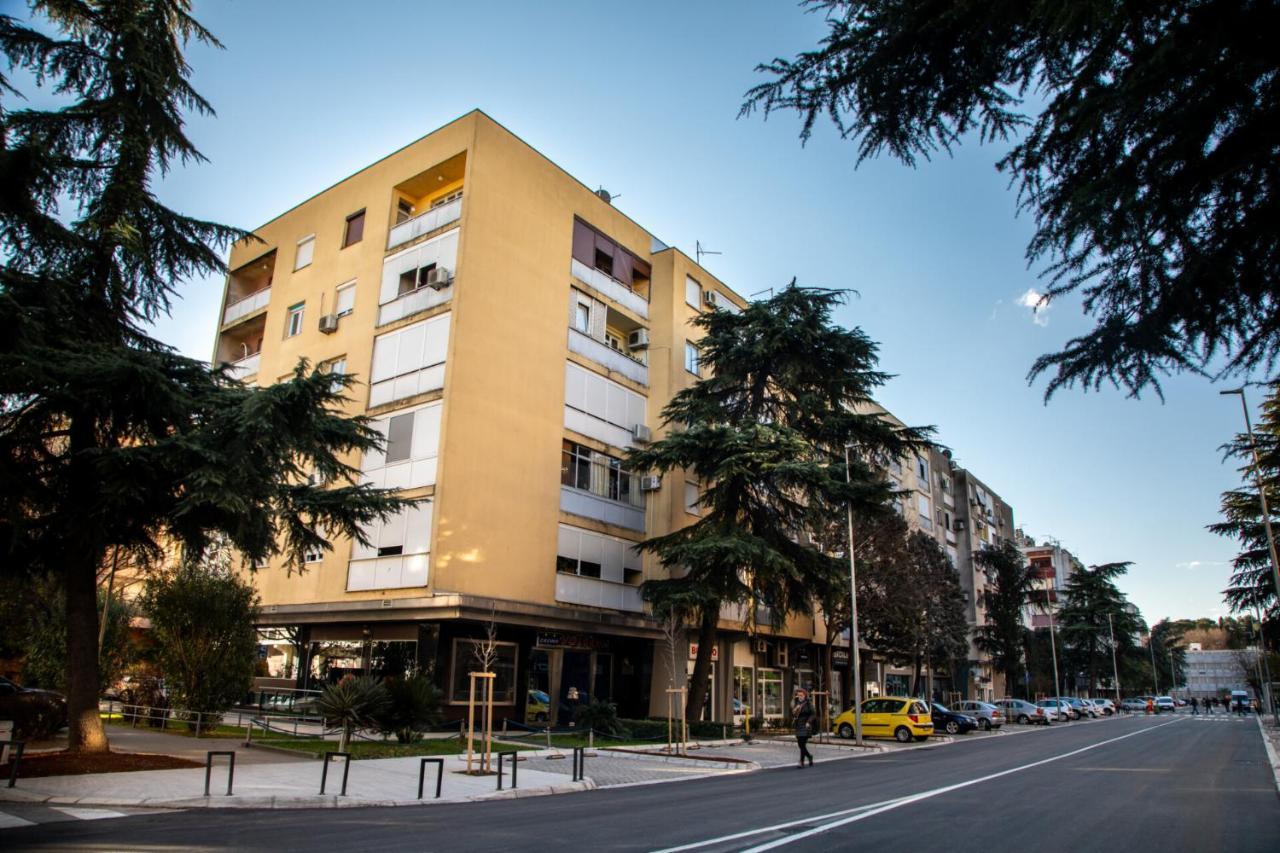 Apartment Z Podgorica Esterno foto
